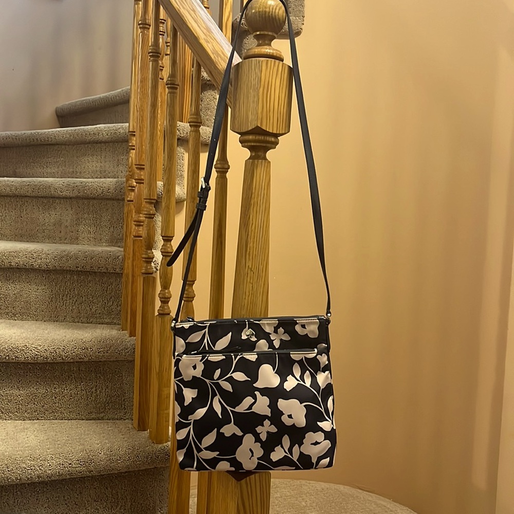 Kate Spade Jae Garden Vine Crossbody bag